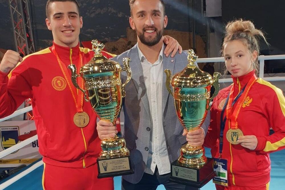 Liješević i Gojković sa selektorom Boškom Draškovićem, Foto: BK Budva