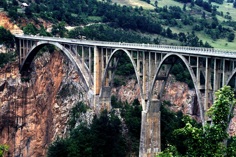 Kina donirala 7,05 miliona za rekonstrukciju: Most na Đurđevića Tari, Foto: Saša Maričić