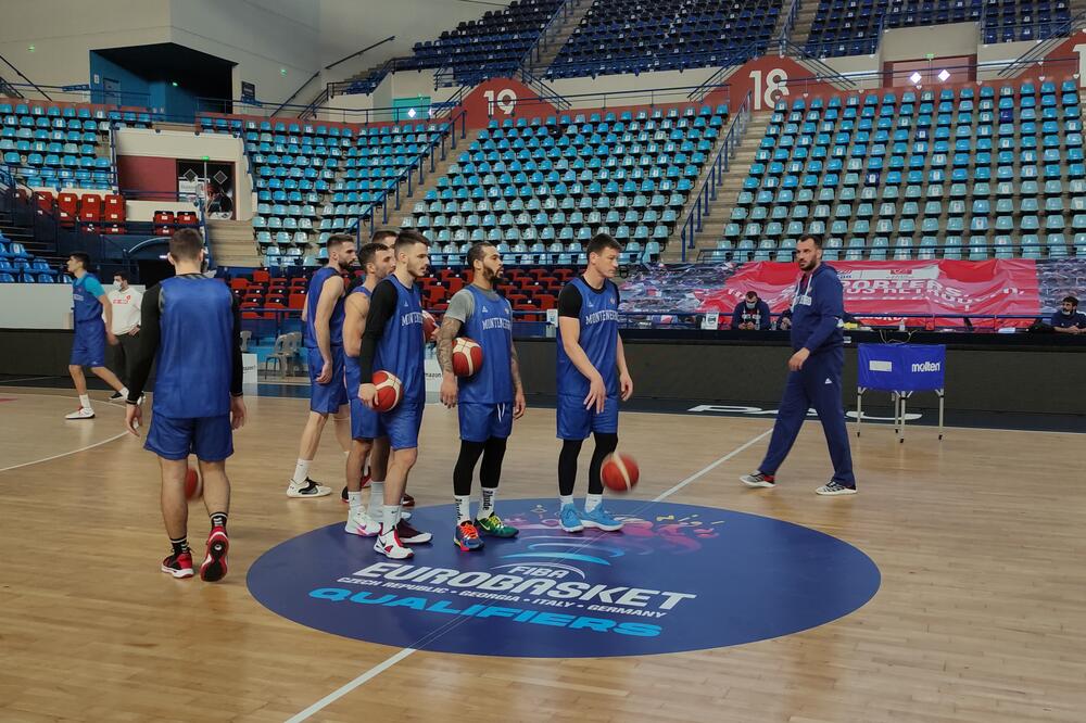 Košarkaši Crne Gore na današnjem treningu, Foto: KSCG