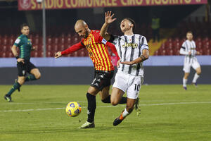 Pipo zaustavio Pirla: Juveu samo bod protiv Beneventa