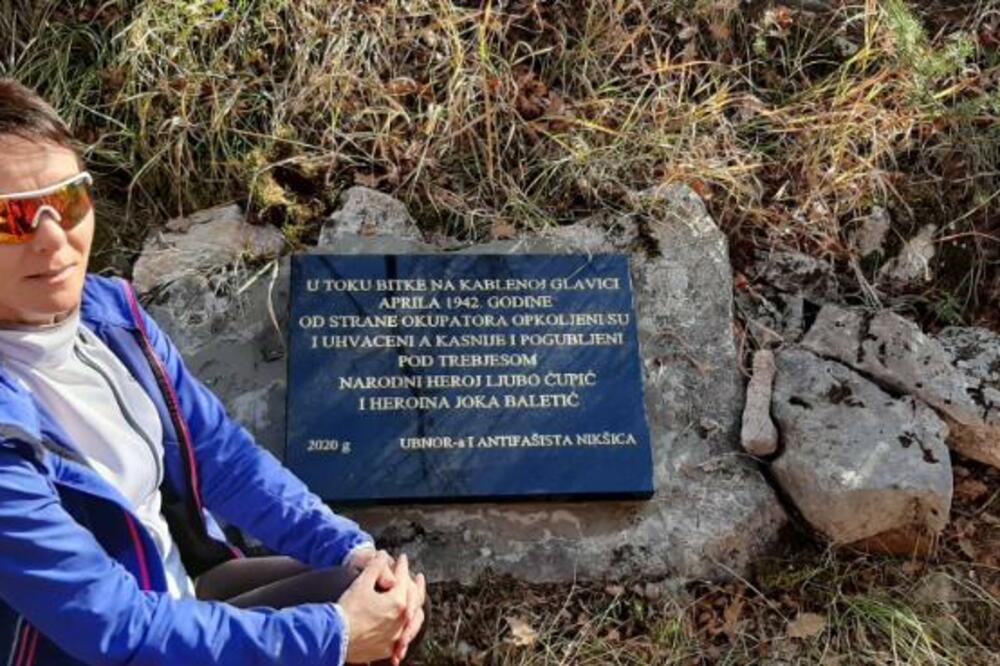 Spomen ploča, Foto: Privatna arhiva