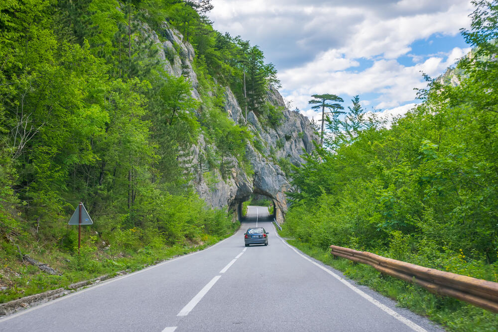 driving, Montenegro