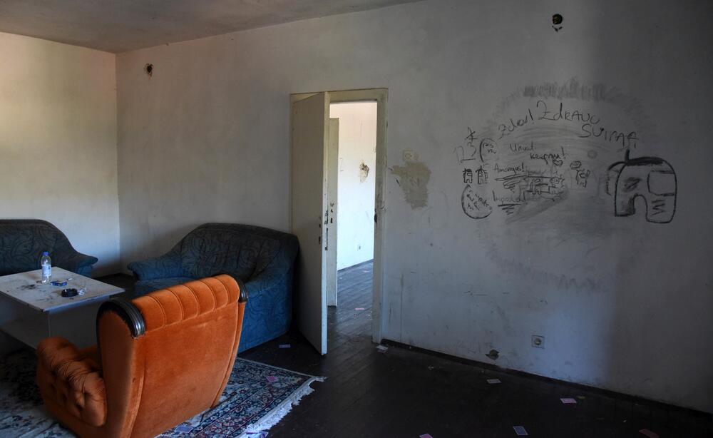 <p>Kuća narodnog heroja, prvog posljeratnog predsjednika Vlade Crne Gore, istaknutog revolucionara Blaža Jovanovića u katastrofalnom stanju</p>