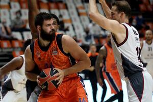 Dubljević blistao, Valensija srušila Barselonu