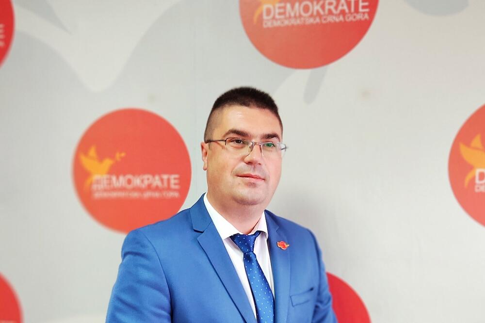Rovčanin, Foto: Demokratska Crna Gora