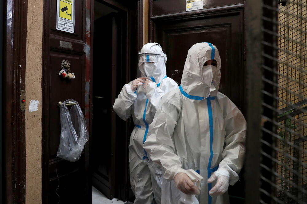 Medicinski radnici u Rimu, Foto: Reuters