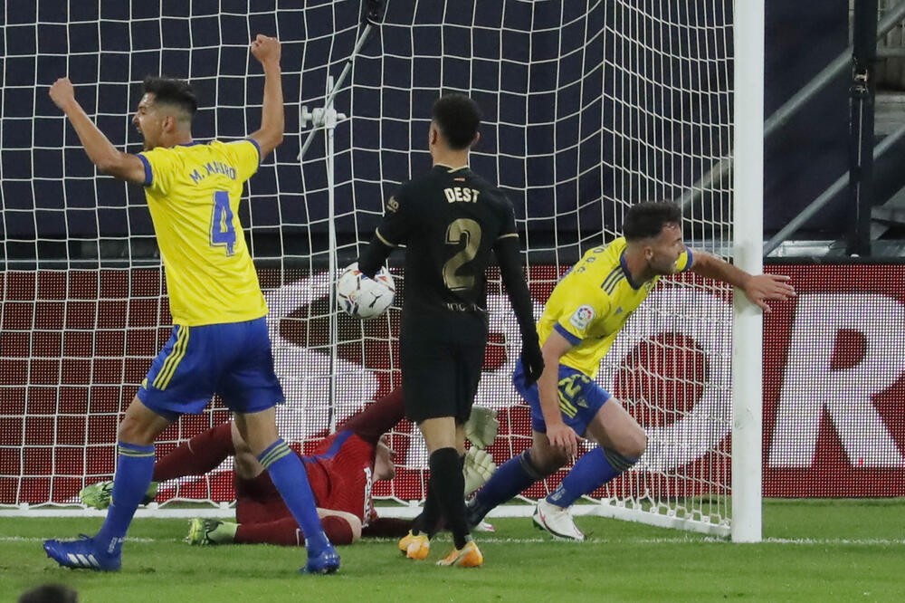 Fudbaleri Kadiza slave prvi gol, Foto: REUTERS