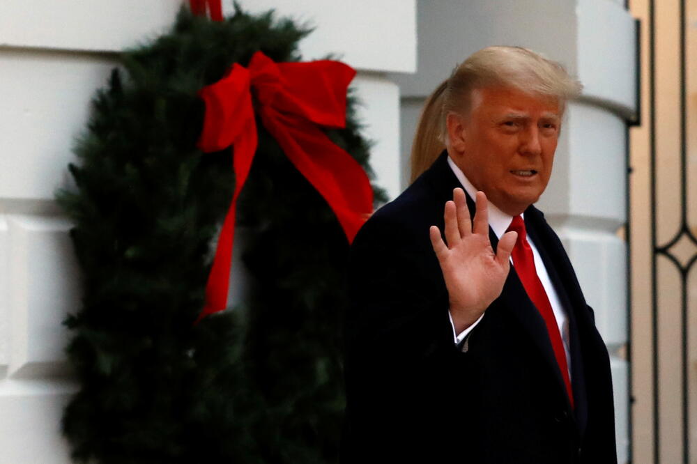 Tramp u Valdosti, Foto: Reuters