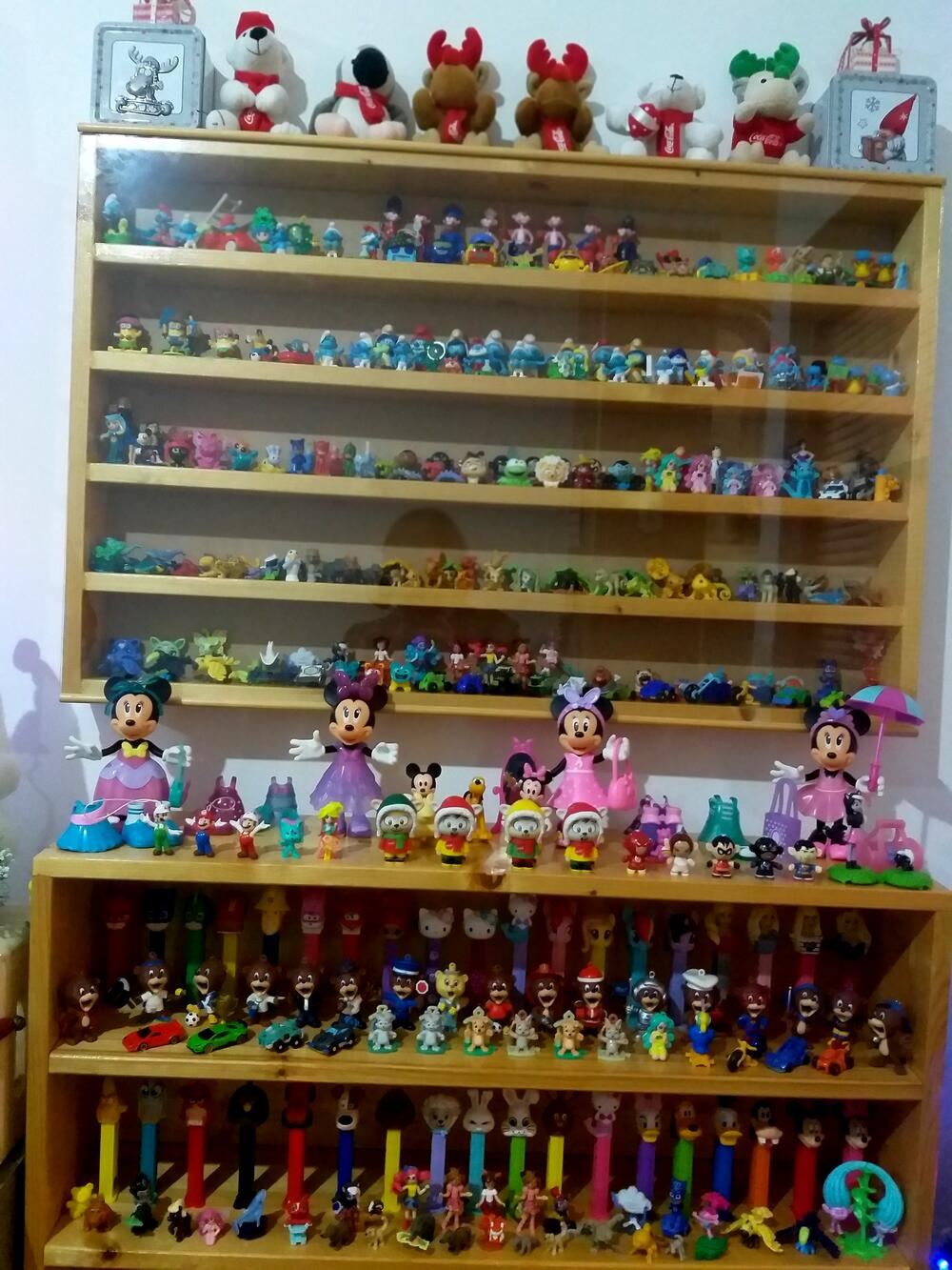 <p>Iako i Miličino kolekcionarstvo košta, djevojčica sa osmijehom kaže da tata mnogo više novca troši na svoje kolekcije, kao i da se njih dvoje nikada ne svađaju oko tog čija kolekcija je bolja, zanimljivija i skuplja</p>