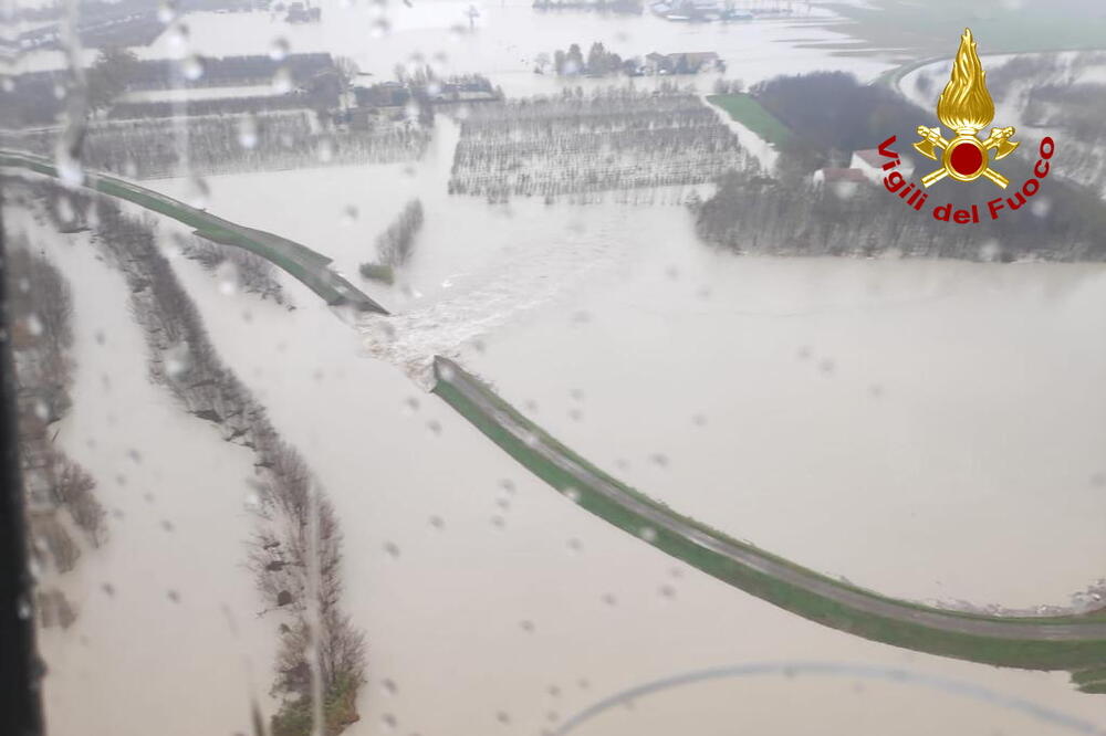 Poplava u Nanoatoli, u blizini Modene, Foto: Reuters