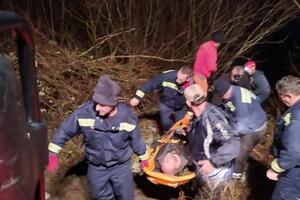 Put Podgorica-Kolašin: Kombi sletio u provaliju, povrijeđeni...