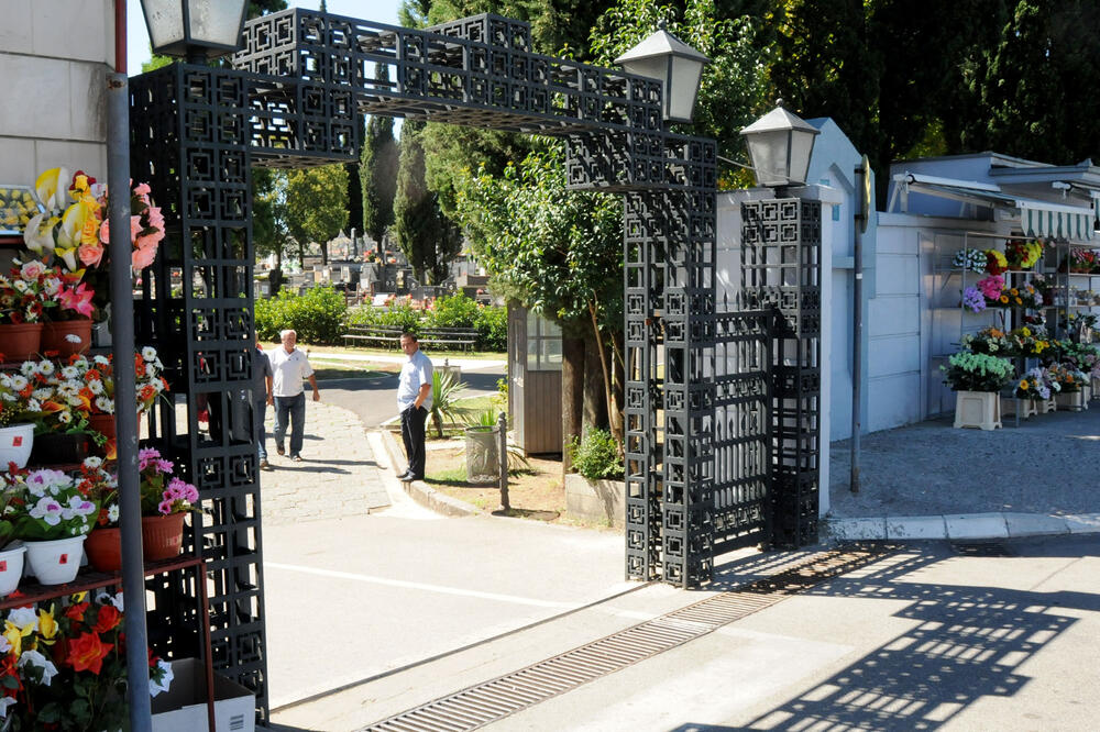 Gradsko groblje Čepurci, Foto: Luka Zeković