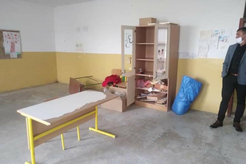 Osnovna škola "Bać", Foto: GP URA