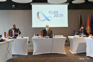 Krivokapić predstavio EU ambasadorima Vladine prioritete