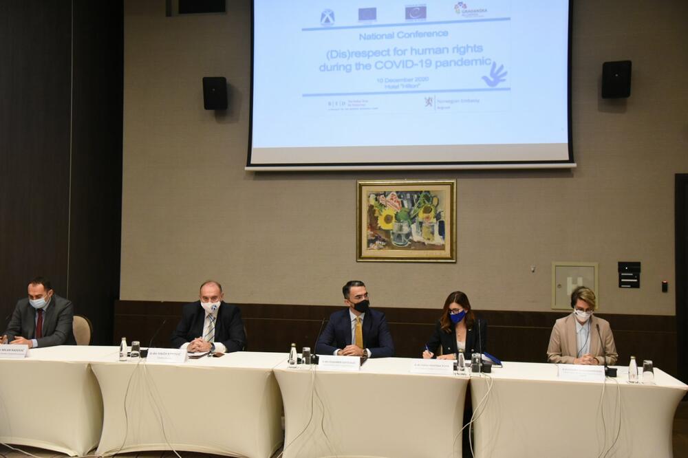 Sa pres konferencije, Foto: Savo Prelević