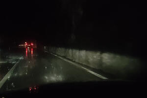 Za volanom: Iskušenja kroz kanjon po jakoj kiši