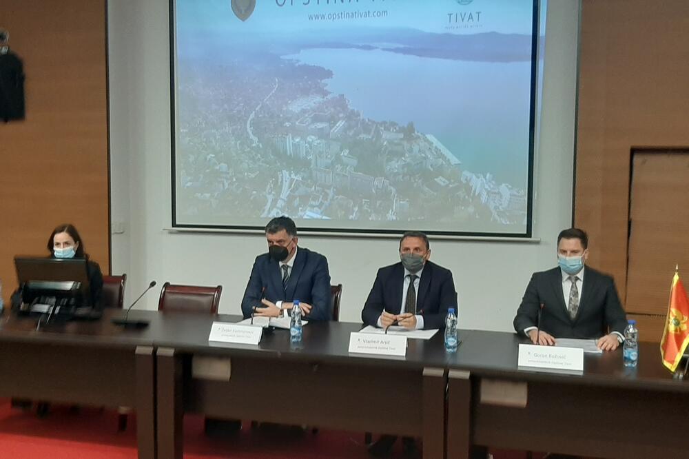 Sa konferencije za novinare, Foto: Siniša Luković