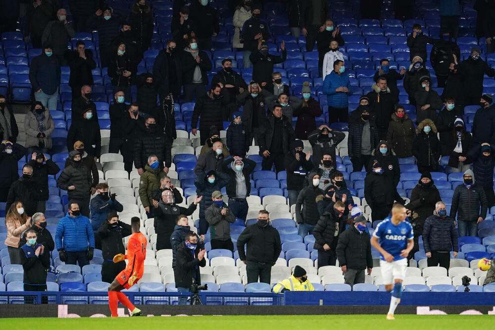 Navijači na Gudison parku na meču Everton - Čelsi, Foto: Reuters