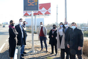 Podgorica dobila panel za mjerenje brzine vozila koji će...