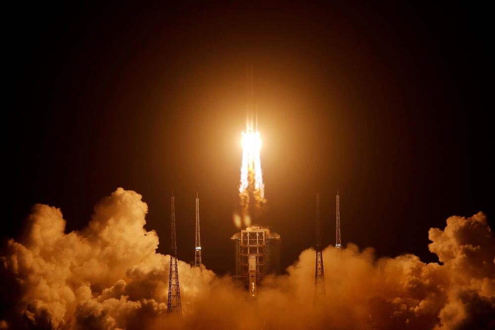 četiri modula Čang'e 5 spustila su se na Mjesec 1. decembra, Foto: Reuters