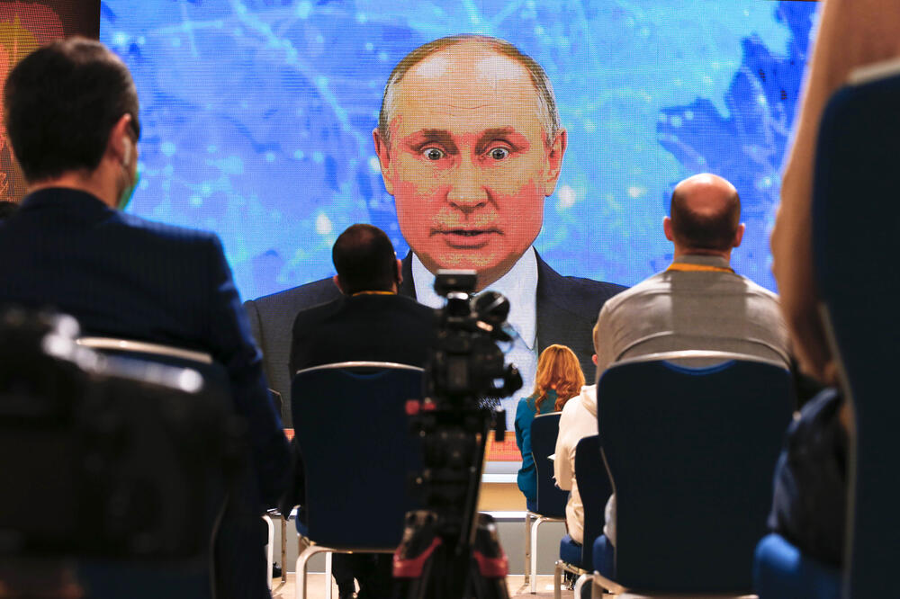 Putinova konferencija za novinare trajala je četiri i po sata, Foto: AP