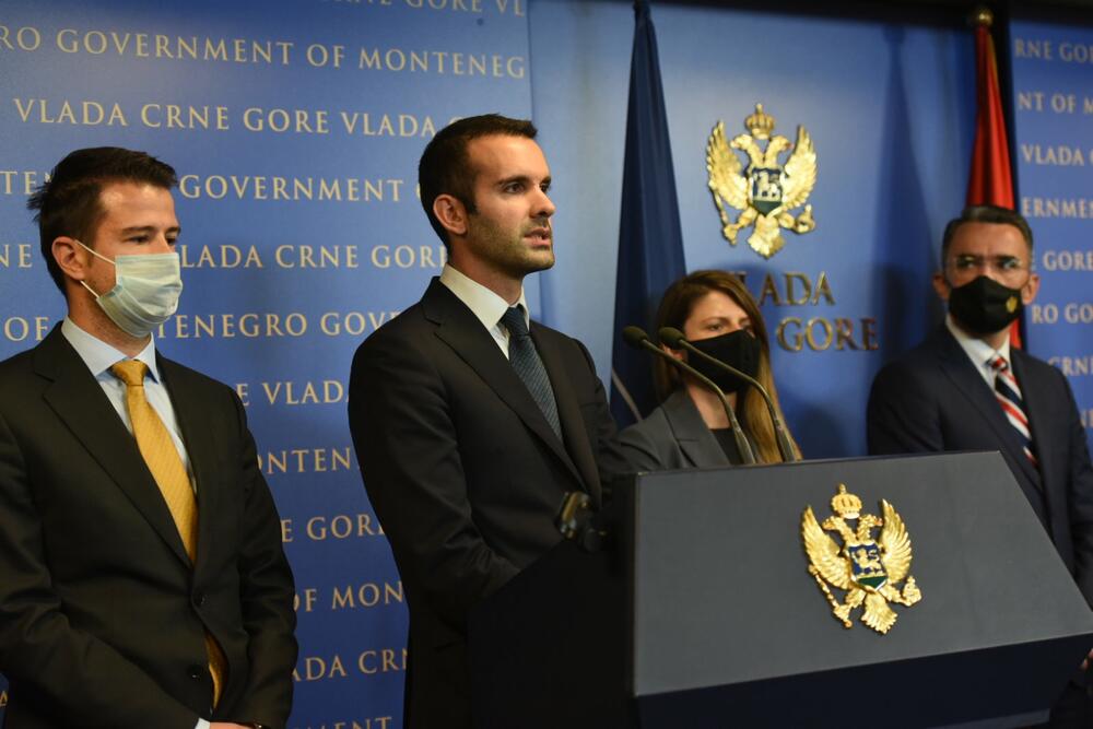 Spajić govori na pres konferenciji Vlade