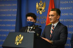 Leposavić: Nisam govorio o preinačenju presude Mandiću i Kneževiću