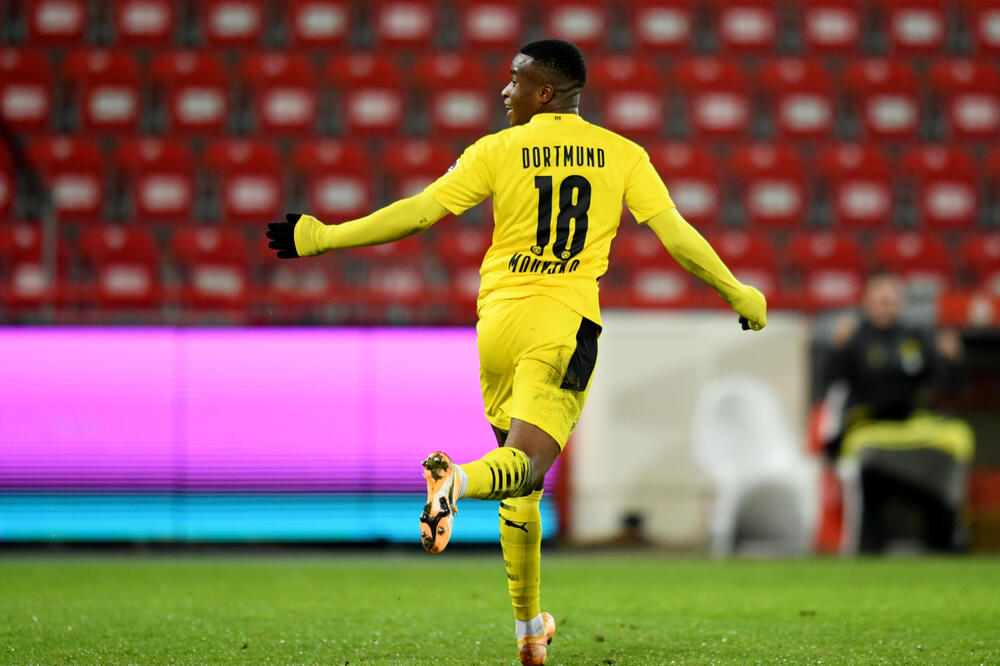 Mukoko slavi prvi gol u seniorskoj karijeri, Foto: Reuters