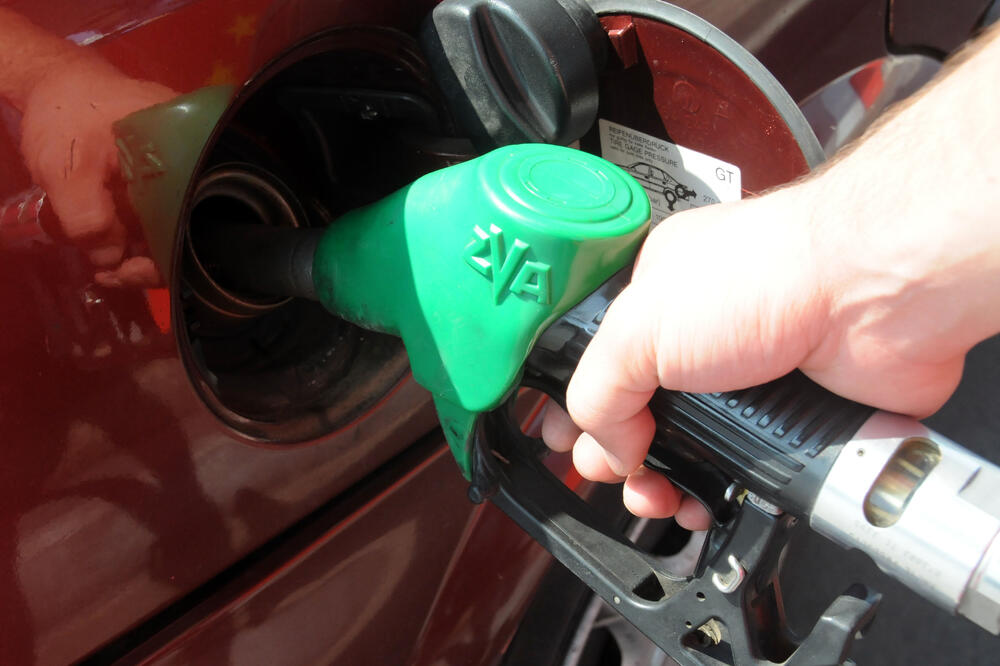 U ponedjeljak će objaviti cijene goriva, Foto: Luka Zeković