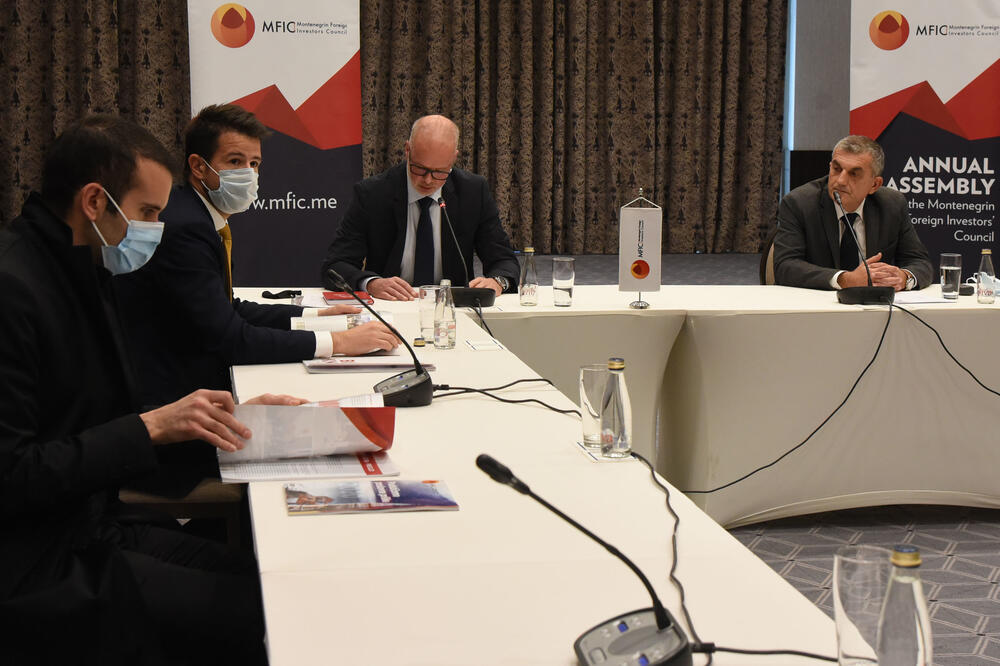 Sa sjednice, Foto: Luka Zeković