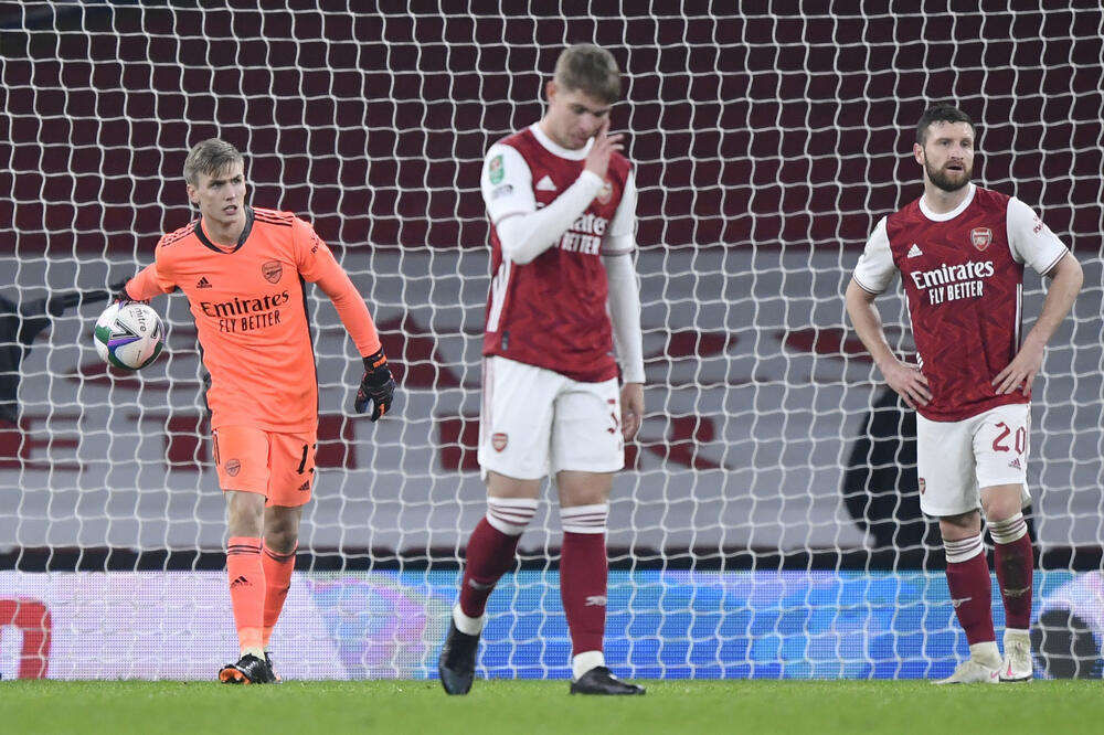 Fudbaleri Arsenala u nevjerici, Foto: Reuters