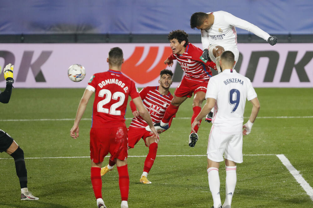 Kazemiro postiže prvi gol za Real, Foto: Reuters