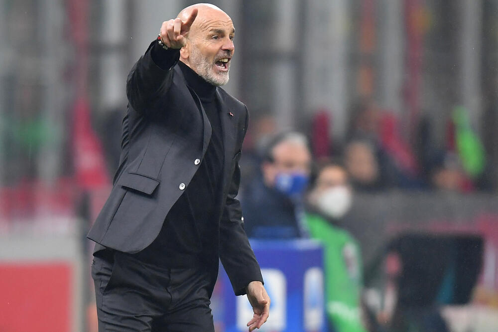 Pioli, Foto: Reuters