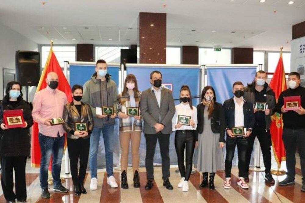 Nagrađeni sportisti i sportski radnici, Foto: Opština Pljevlja