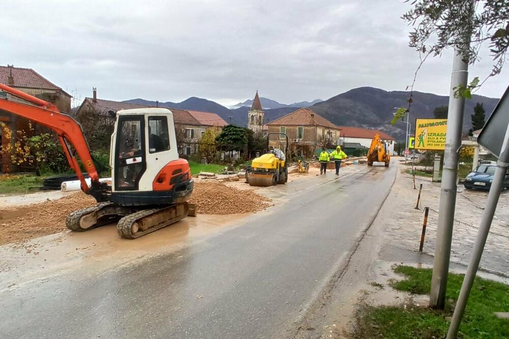 Radovi na magistrali, Foto: Opština Tivat