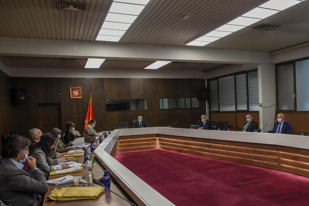 Sa ranije sjednice Tužilačkog savjeta, Foto: Savo Prelević