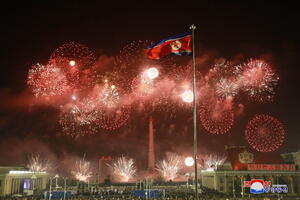 FOTO Vatromet, pjesma i igra u Pjongjangu: Kim zahvalio na podršci...