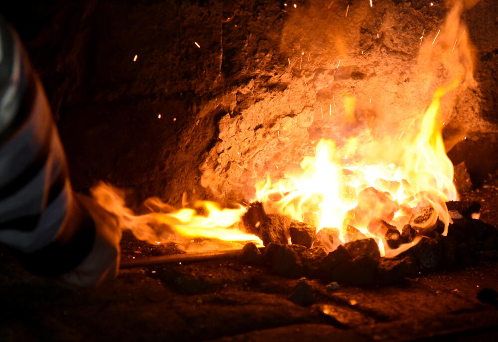 <p>Staropodgoričanin Nijazim Alković ni u sedmoj deceniji ne odustaje od zanata predaka, a raduje se što će mu se uskoro i sin pridružiti</p>