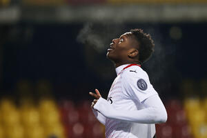 Milan i dalje za bod bolji od Intera