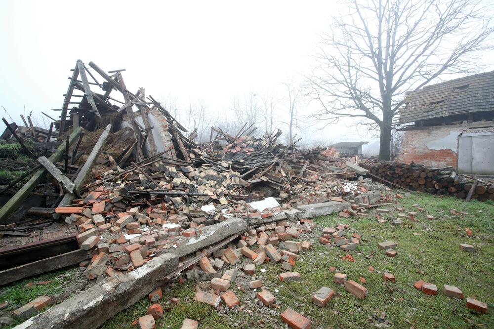 Majske Poljane, Foto: BETAPHOTO