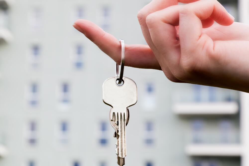 Preko 1,5 miliona u godini korona krize na rješavanje stambenog pitanja zaposlenih, Foto: Shutterstock