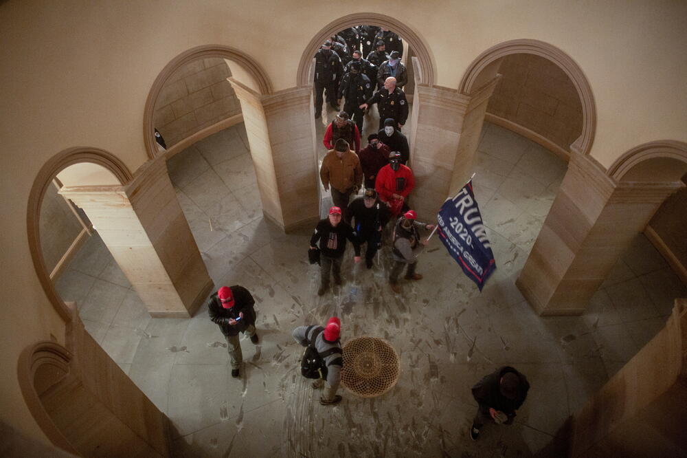 Trampove pristalice u zgradi Kapitola u srijedu, Foto: Reuters