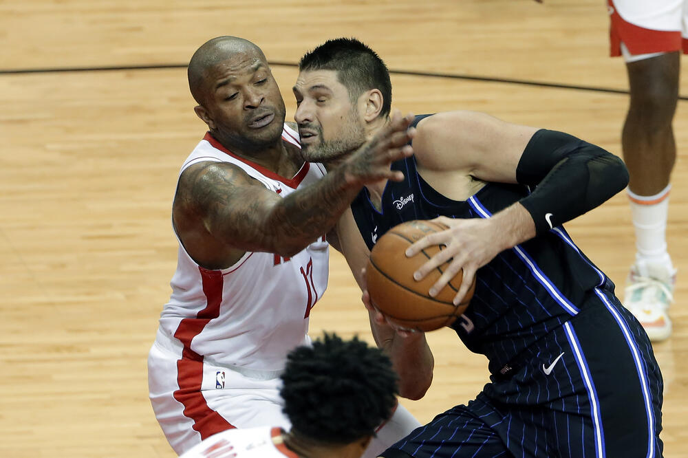 Vučević sa Takerom, Foto: Beta/AP