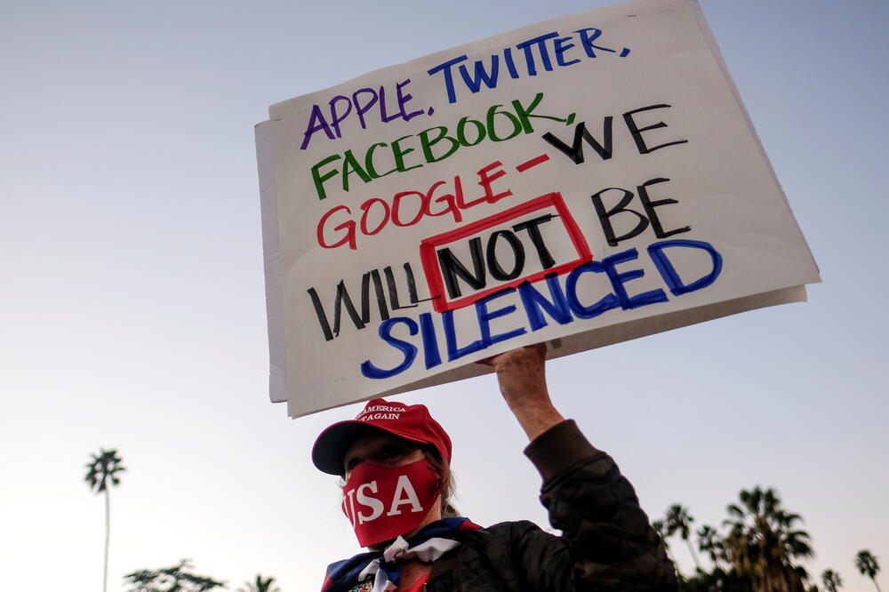 Skup Trampovih pristalica u Kaliforniji, Foto: Reuters