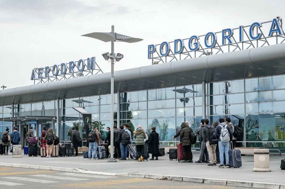 Posljednji let aviona Montenegro erlajnsa - od Podgorice do Beograda, Foto: Getty Images