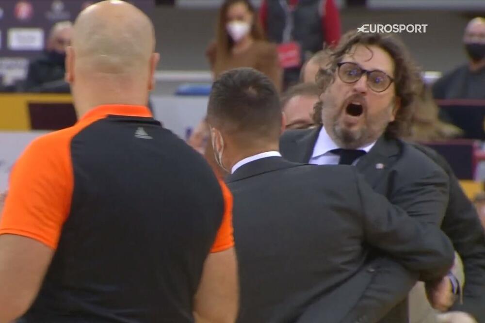 Trinkjeri bijesan nakon meča, Foto: Printscreen