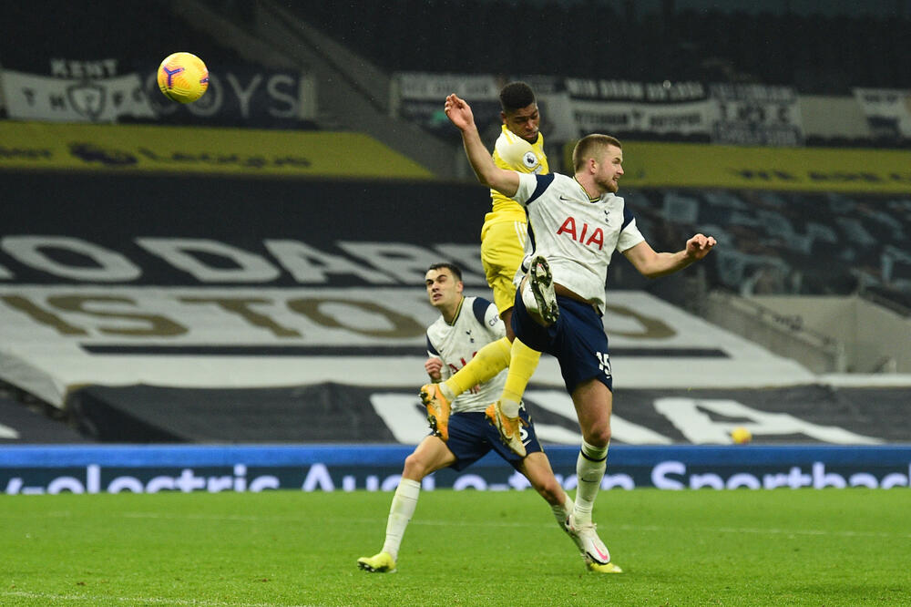 Sa meča, Foto: Reuters