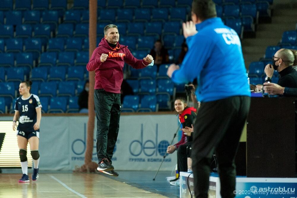 Dvije pobjede nad CSKA potvrda kvaliteta: Vlatko Đonović na utakmici sa Moskovljankama, Foto: Dmitrij Maročkin/astrahanočka