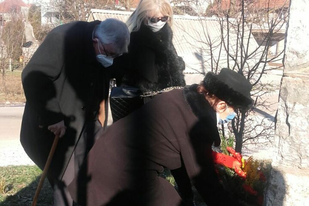 Polaganje cvijeća, Foto: UBNOR