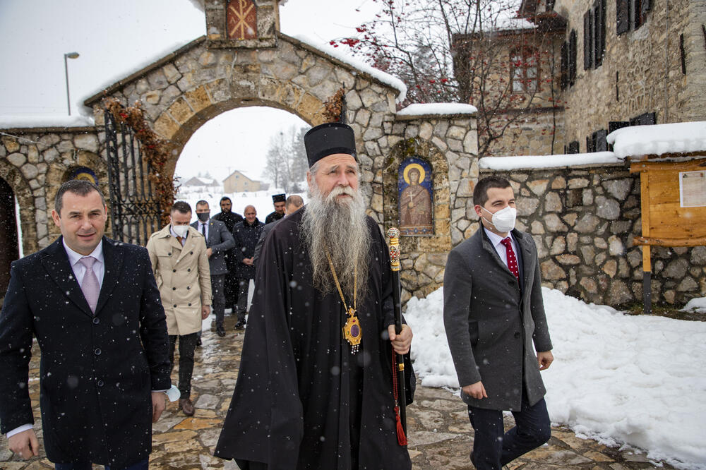 Bečić u posjeti manastiru, Foto: Skupština Crne Gore